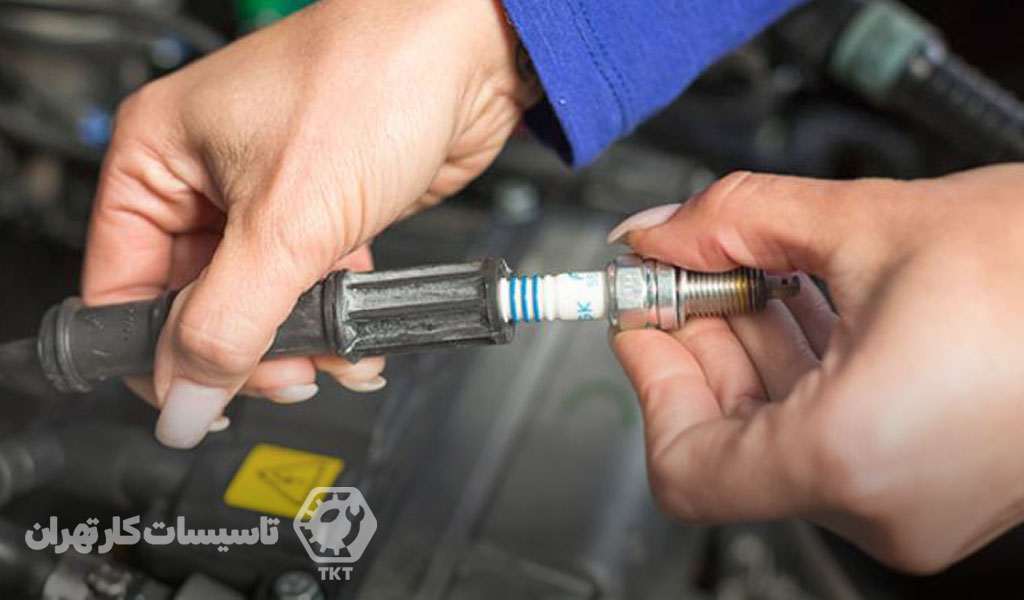 گیر کردن یا جرقه/قطعی در باز و بسته شدن